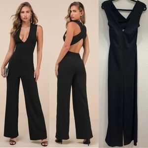 NWOT Lulus Thinking Out Loud Black‎ Backless Jumpsuit